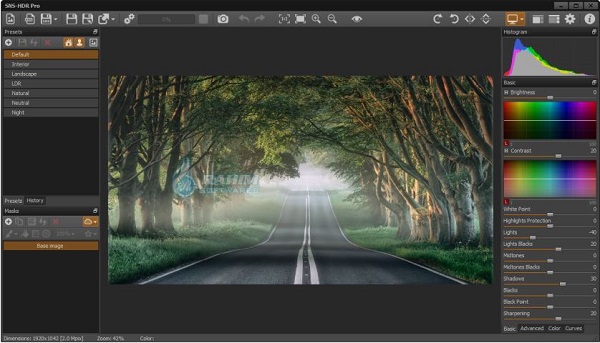 SNS-HDR vs Photomatix